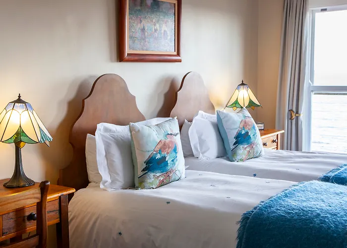 Moonglow Guesthouse