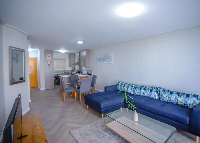 Lagoon Beach Hotel Apartments